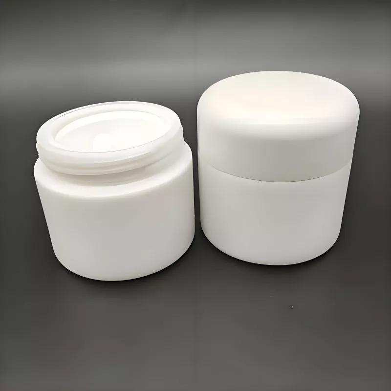 Pot PE pour utilisation de crème